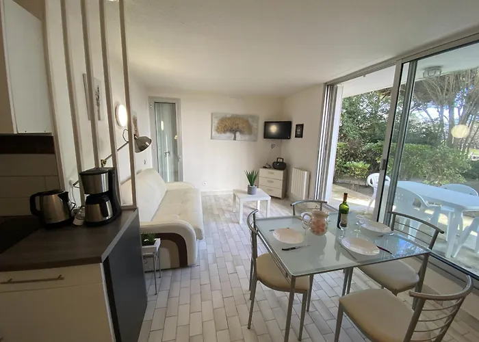 Sol-y-days Jardins Du Couchant Apartamento *